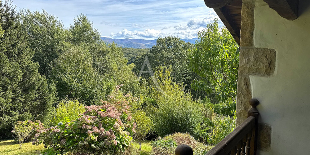 maison à ST PEE SUR NIVELLE (64310)